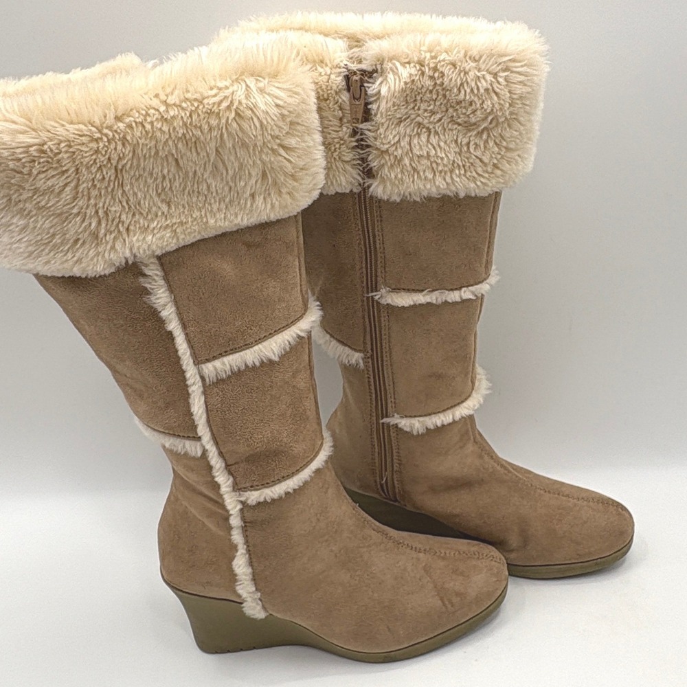 Decree Womens Tan Faux Suede Faux Fur Trim Wedge Mid Calf Boots Size 7